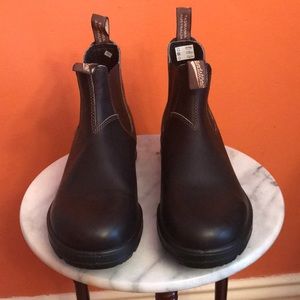 Brown men’s boots, brand new,.  US size 11 1/2